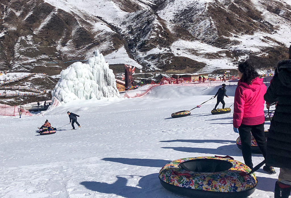成都到鷓鴣山滑雪場游玩線路推薦 (3)