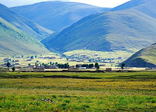 稻城地理位置介紹